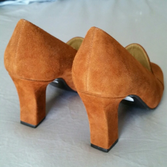 BallY SuEde g0rGe0us brAnd nEw puMpS 🍁 - Picture 4 of 6